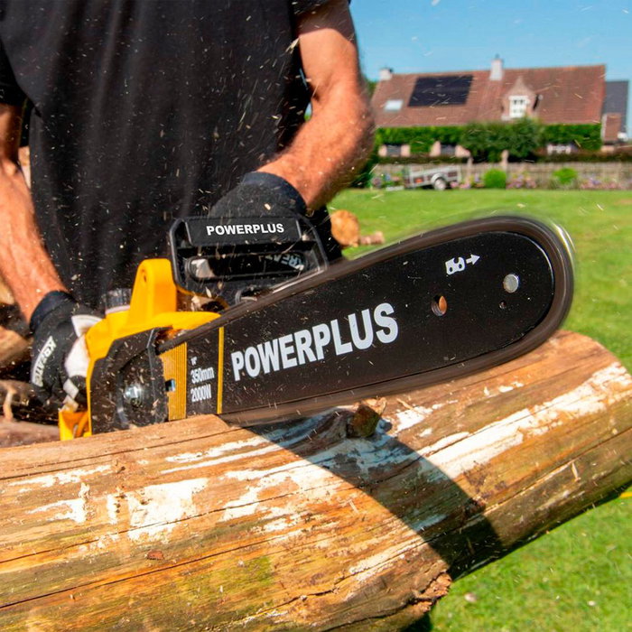 Powerplus Motosierra Eléctrica 2000W 350 mm con Lubricación y Freno Automático, Cable 25 cm