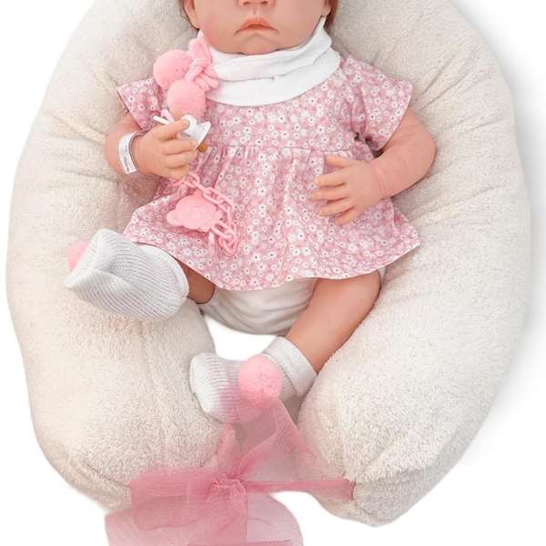 Berjuan Reborn sin mecanismo vestido flores con pelo ref: 8214-24 50 cm