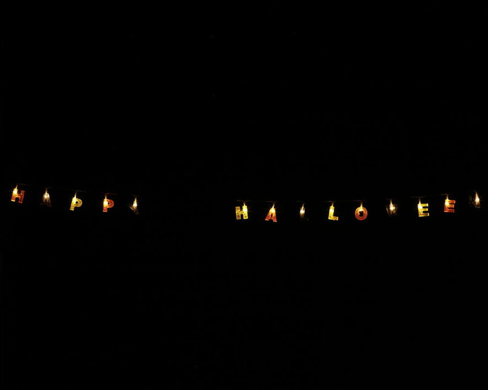 Guirnalda "Happy Halloween" 175 cm Con Luz De Colores Para Decoración Temática