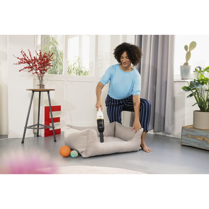 Kärcher CVH 2 Aspiradora de Mano Blanco y Negro Kärcher CVH 2 Aspiradora de Mano Blanco y Negro