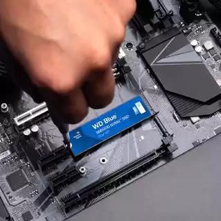 Western Digital WD Blue SN5000 2TB SSD M.2 2280 NVMe PCIe Gen4 x4 - 5,500MB/s, nCache 4.0
