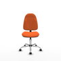 Silla de oficina Algarra con mecanismo Contacto permanente básico tapizada con Tela color Naranja. Equipada con Base cromada, Sin brazos y Ruedas de parqué