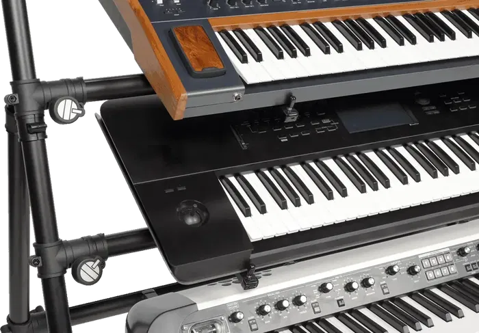 QUIKLOK Soporte Para Teclado De 4 Niveles Negro De Suelo Con Dimensiones 1380mm Altura x 1380mm Anchura x 650mm Profundidad