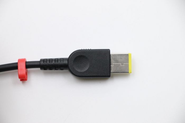 Lenovo Adaptador AC 170W para Lenovo ThinkPad, 20V, Diseño Delgado, Certificado Energy Star