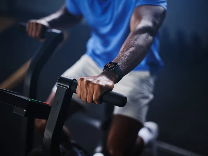 Amazfit Bip 6 Black con pantalla AMOLED de 1.97 pulgadas