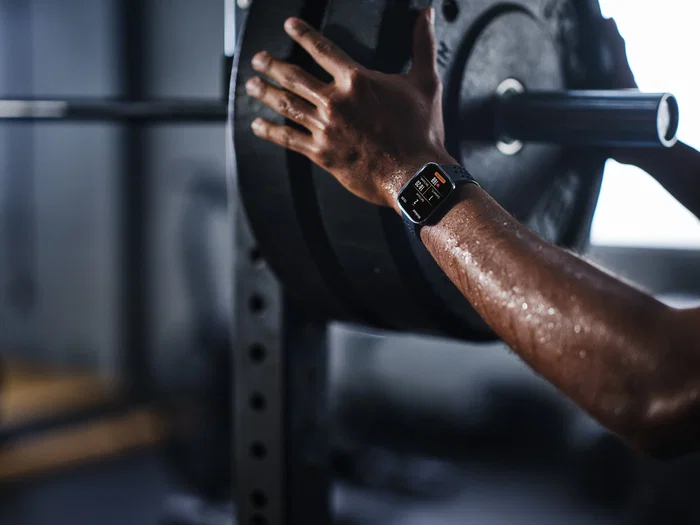 Amazfit Bip 6 Black con pantalla AMOLED de 1.97 pulgadas