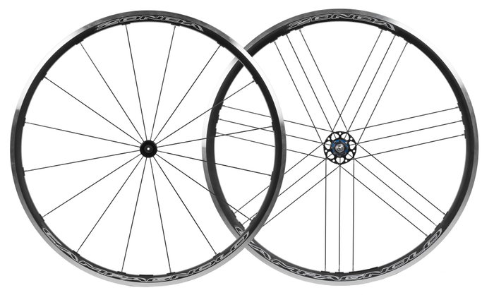 Campagnolo Zonda C17 Juego de Ruedas 28"/700c Cubierta Negro Delantera y Trasera Aluminio 9/12 Velocidades Campagnolo Zonda C17 Juego de Ruedas 28"/700c Cubierta Negro Delantera y Trasera Aluminio 9/12 Velocidades