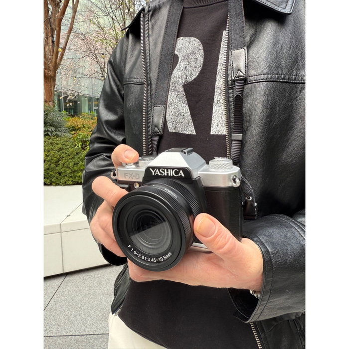 Yashica FX-D 300