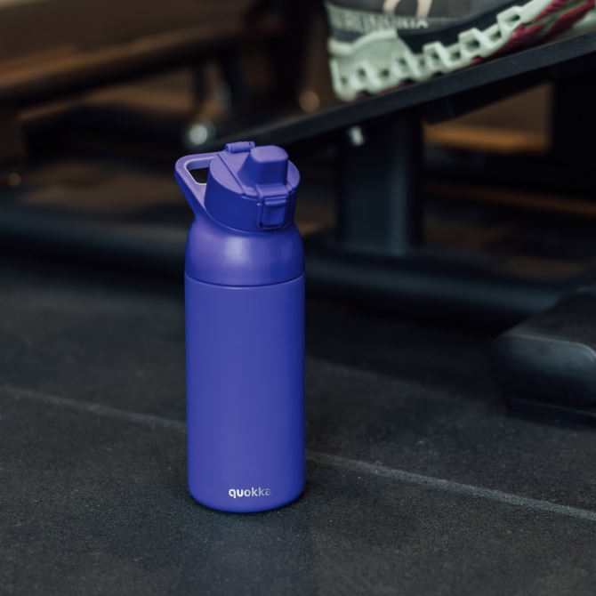 QUOKKA Botella Termo para Niños de 700 ml de Acero Inoxidable con Sipper - Color Azul Ocaso (Tide Dusk Blue)