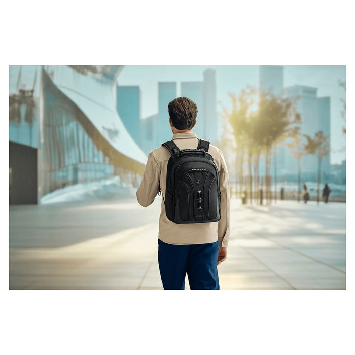Wenger Legacy Black Series Mochila para portátil 40,64cm (16"), Negro, Poliéster reciclado Wenger Legacy Black Series Mochila para portátil 40,64cm (16"), Negro, Poliéster reciclado