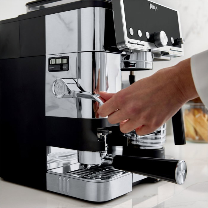 Ninja Luxe Café Pro ES701EU, Cafetera 3 en 1 Plata y Negro