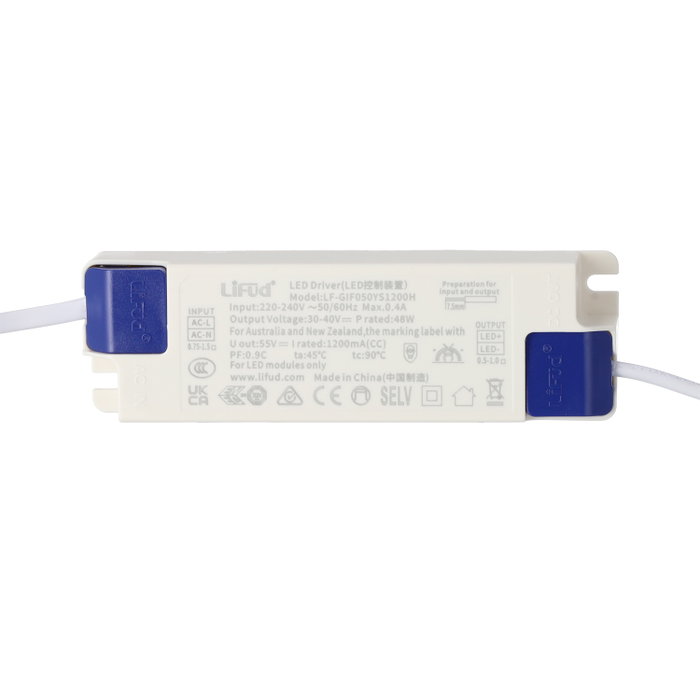 Downlight LED 50W 4 CCT con Driver Lifud y UGR17