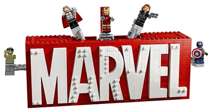 LEGO Marvel Logotipo MARVEL y Minifiguras 76313