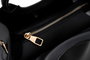 Vince Camuto Bolso Perugia - Black en 100% Cuero de Polivinilo para Mujer, Elegancia y Estilo