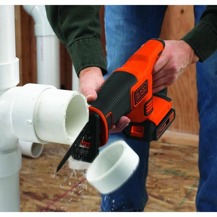 Black + Decker Sierra de Sable Inalámbrica 18V con Batería 1,5Ah
