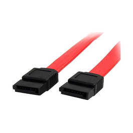 StarTech Cable SATA III 18in (0.45m) Rojo - Conectores 7-pin Derecho