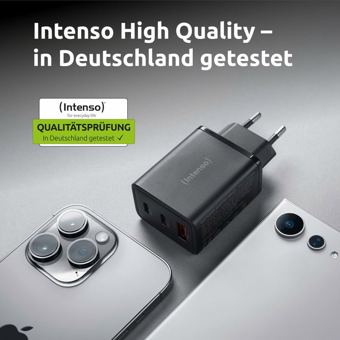 Intenso Cargador de Pared GaN W65ACC 65 W Negro con 2x USB-C y 1x USB-A