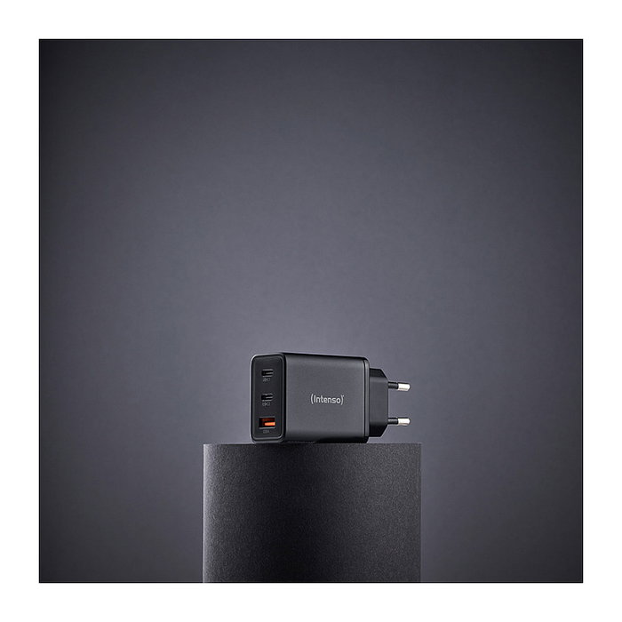 Intenso Cargador de Pared GaN W65ACC 65 W Negro con 2x USB-C y 1x USB-A