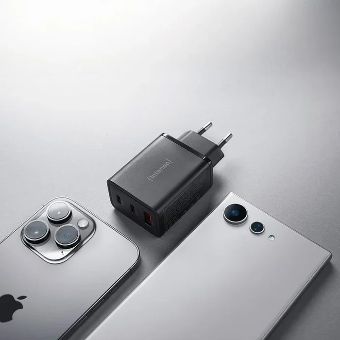 Intenso Adaptador de Corriente Interior 65W 11V, Voltaje Entrada 120-140V 50/60Hz, Negro, Ref. 7806510