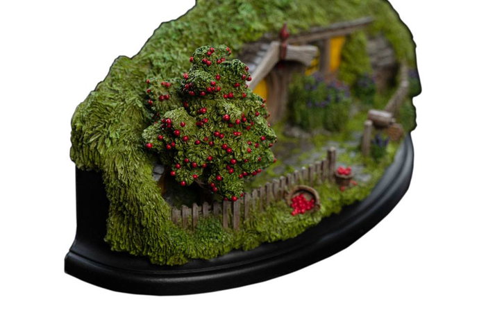 El Hobbit Un Viaje inesperado Estatua Calle #13 Apple Orchard 20 cm