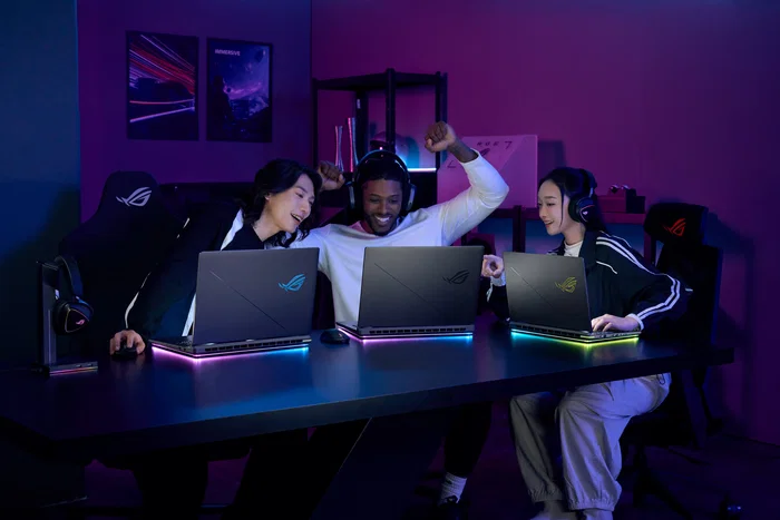 ASUS ROG Strix G18 G815JMR-S8051 - Portátil Gaming 18" WUXGA 144Hz, Intel Core i7-14650HX, 32GB RAM, 1TB SSD, NVIDIA RTX 5060 8GB, Sin SO, Gris Eclipse, Teclado QWERTY Español