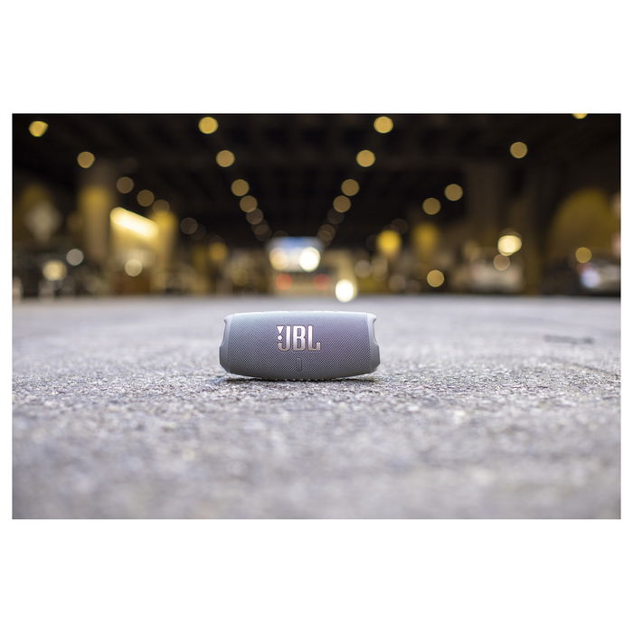 JBL Charge 5 Altavoz Portátil Bluetooth IP67 Resistente al Agua y Polvo 30W Batería 20h Color Rojo