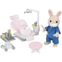 Sylvanian Families Dentista y Accesorios Set con Figuras de Conejo Papá y Mobiliario Dental