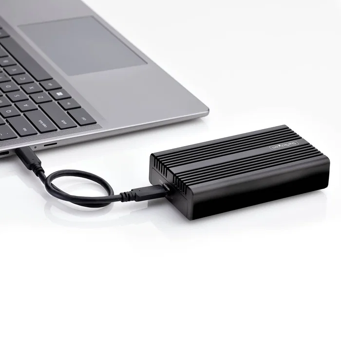 StarTech.com 1USB4-NVME-ENCLOSURE Caja Externa para SSD NVMe M.2 USB4 40Gbps - Compatible Thunderbolt 5/4/3 y Unidades 2230/2242/2260/2280 - Negro