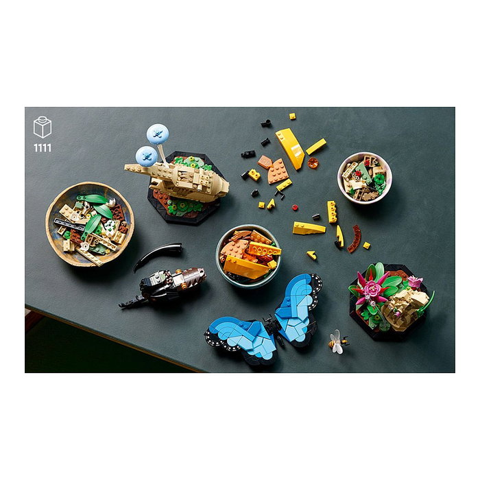 LEGO Ideas Colección de Insectos 21342, Juego de Construcción de 1111 Piezas para Adultos, Modelo para Exponer, Multicolor