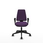 Silla de oficina Elche con mecanismo Asincro tapizada con Tela color Morado. Equipada con Base piramidal negra, Brazos fijos y Ruedas 65mm nailon