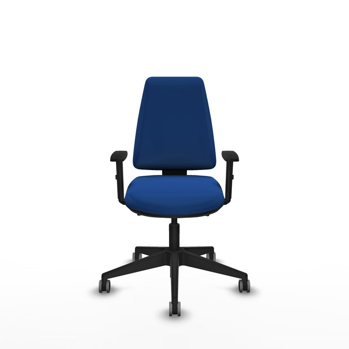 Silla de oficina Elche con mecanismo Asincro tapizada con Similpiel color Azul. Equipada con Base piramidal negra, Brazos 1D y Ruedas 65 mm parqué