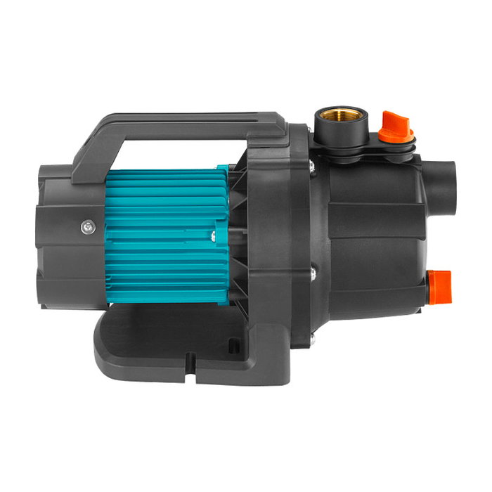 GARDENA Gartenpumpe 3000/4 BASIC Set - Bomba de agua 600W, 3000 l/h, 3.5 bar, 35m, con manguera, Negro/Verde