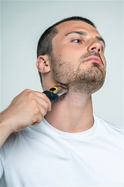 Wahl 09893-0440 Cortabarbas Expreme Grip con Agarre de Silicona y Cuchillas de Precisión, 0.5-9mm