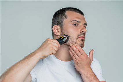 Wahl 09893-0440 Cortabarbas Expreme Grip con Agarre de Silicona y Cuchillas de Precisión, 0.5-9mm