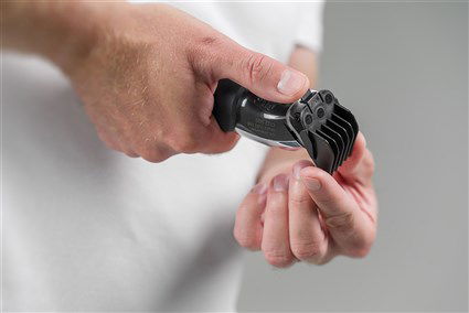 Wahl 09893-0440 Cortabarbas Expreme Grip con Agarre de Silicona y Cuchillas de Precisión, 0.5-9mm