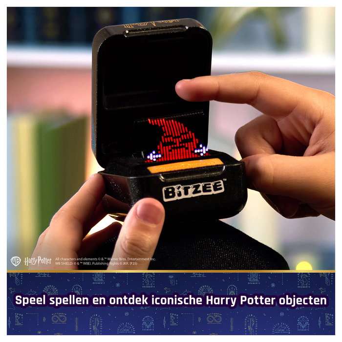 Spin Master Bitzee Harry Potter - Mascota Digital Virtual Interactiva, 20 Personajes, Reacciona al Tacto, con Sonidos, Juguete para Niños de 5+ Años Spin Master Bitzee Harry Potter - Mascota Digital Virtual Interactiva, 20 Personajes, Reacciona al Tacto, con Sonidos, Juguete para Niños de 5+ Años