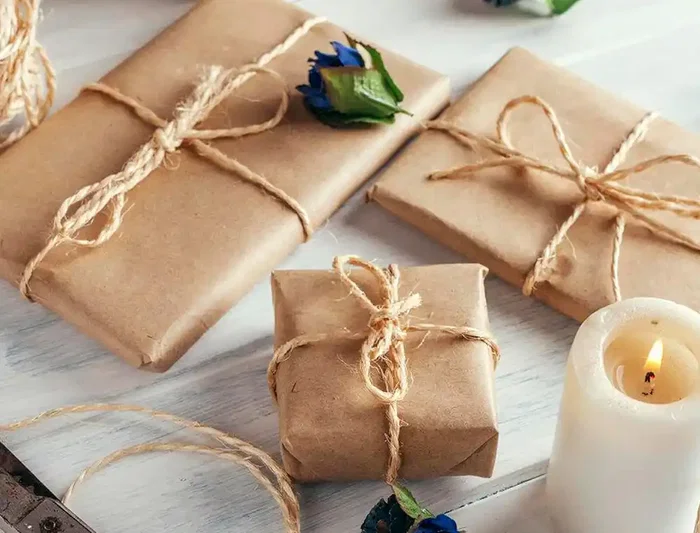 Liderpapel Papel Kraft Bobina Marrón 70 g/m², Ancho 31 cm x Longitud 161 m (3.5 kg) para Embala. Manualidades, Decoración