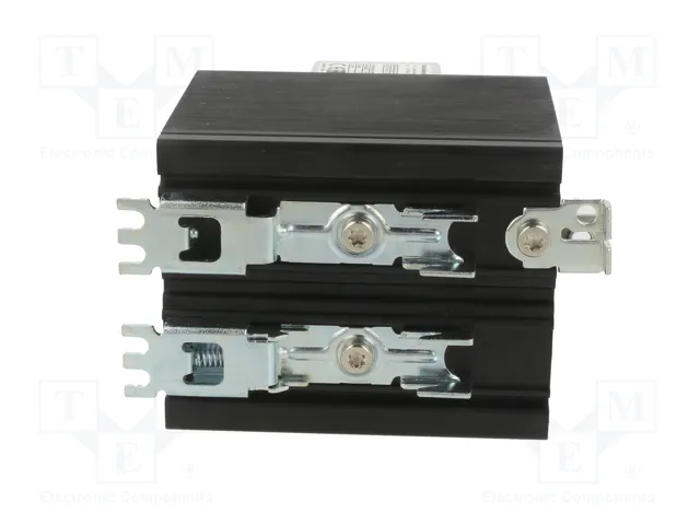 CARLO GAVAZZI RGC3A60D25KKE Relé semiconductor trifásico 25A 42-660VAC