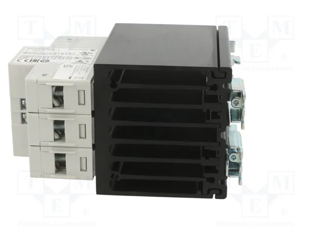 CARLO GAVAZZI RGC3A60D25KKE Relé semiconductor trifásico 25A 42-660VAC