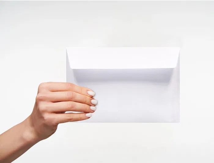 Liderpapel Sobre 9 Comercial Normalizado Blanco Tira Silicona 120x176 mm Paquete 25 Unidades