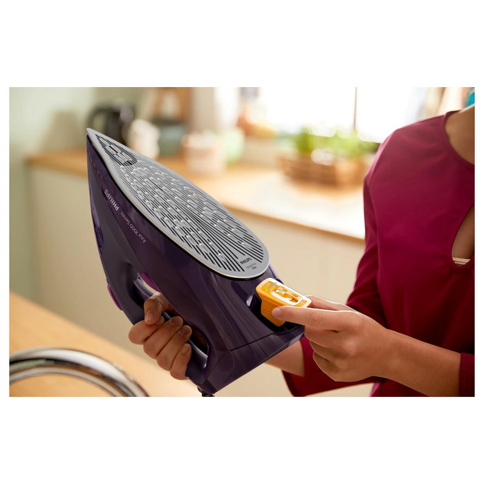 Philips DST7061/30 Azur 7000 Series SteamGlide Elite Violet