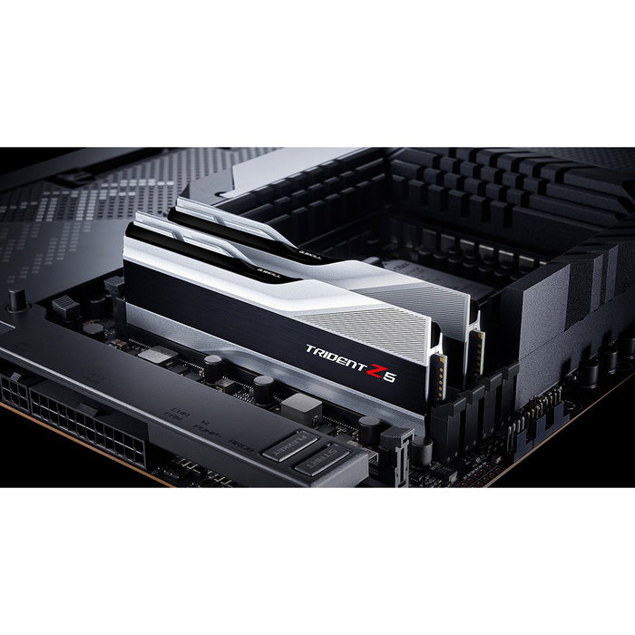 G.Skill Trident Z5 32GB (2x16GB) DDR5 6400MHz CL39 Kit de Memoria RAM F5-6400J3239G16GX2-TZ5S