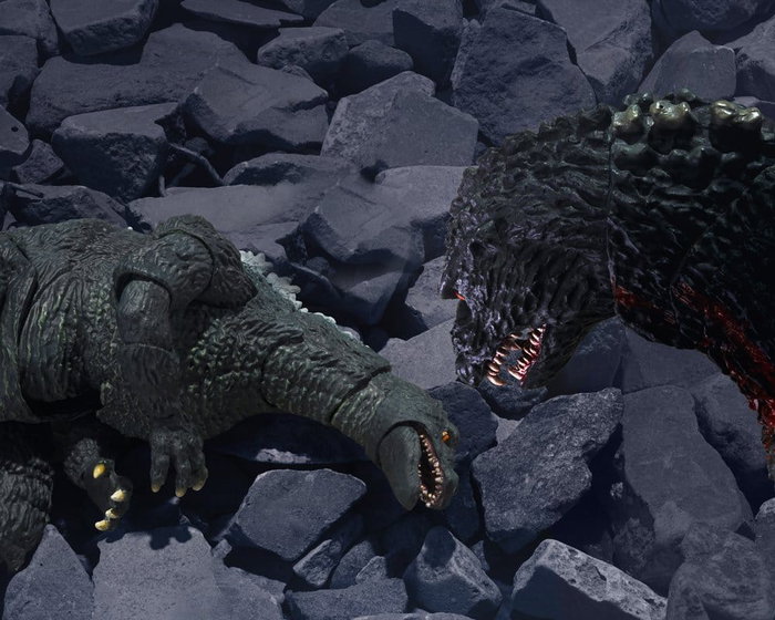 Bandai Tamashii Nations S.H.MonsterArts Godzilla Jr. & Destoroyah Evolution Set