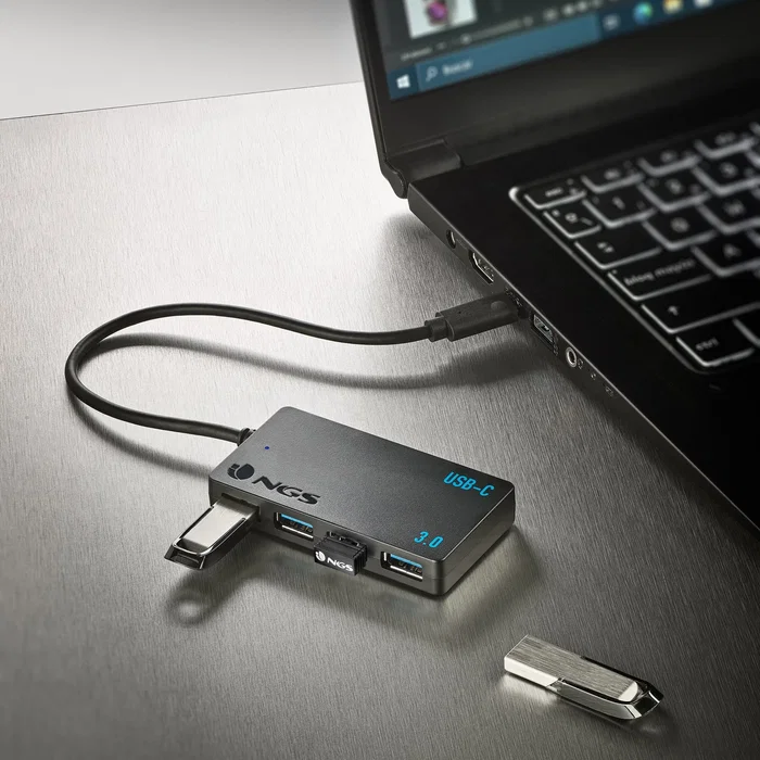 NGS WonderIHub4 Hub USB-C con 4 puertos USB 3.0 Negro