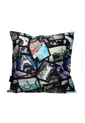 SD TOYS Cojin Tiburon Jaws 45x45cm