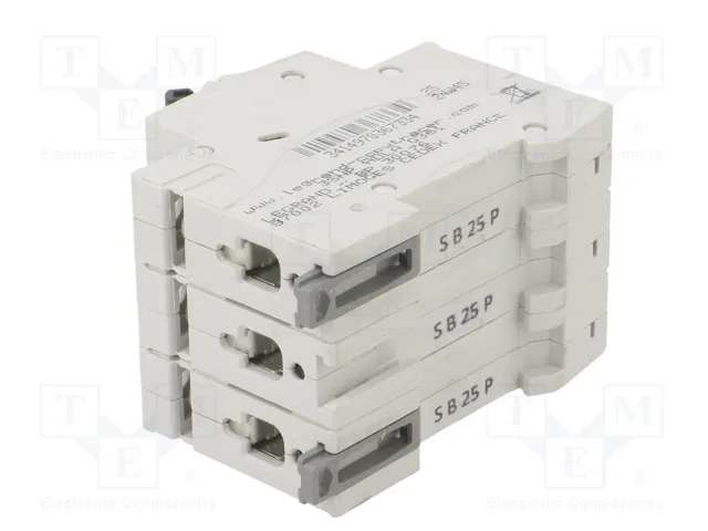 LEGRAND RX3 Interruptor magnetotérmico 3 polos 25A Caract B