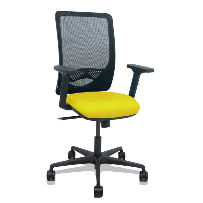 PIQUERAS Y CRESPO Silla de oficina Zulema con mecanismo Sincro, brazos 2D y asiento amarillo