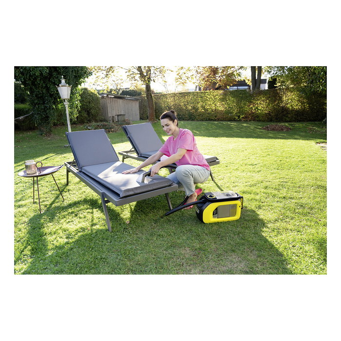 Kärcher SE 3-18 Compact Aspirador Mochila Inalámbrico 18V para Alfombras, Tanque 1.9L, Color Negro/Amarillo, sin Batería ni Cargador Kärcher SE 3-18 Compact Aspirador Mochila Inalámbrico 18V para Alfombras, Tanque 1.9L, Color Negro/Amarillo, sin Batería ni Cargador