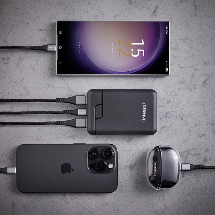Intenso B10000 Power Bank Batería Externa 10000 mAh Polímero de Litio Negro con 1x USB-C y 2x USB-A, Indicador LED, Probada en Alemania