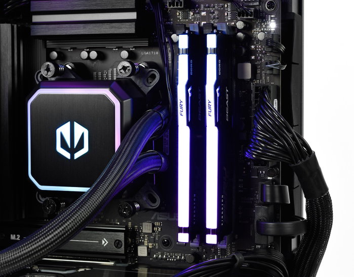 Komputronik Level UP [M12] Ryzen 7 RTX 5070 32GB 4TB W11 Pro
